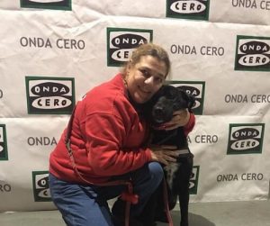 Tango jobbar för Röda korset