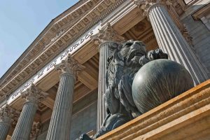 Djur är levande varelser och inte föremål